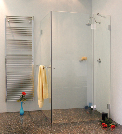 Douche d'angle affleurante - paroi fixe - BXS Douche d'angle affleurante - paroi fixe - BXS