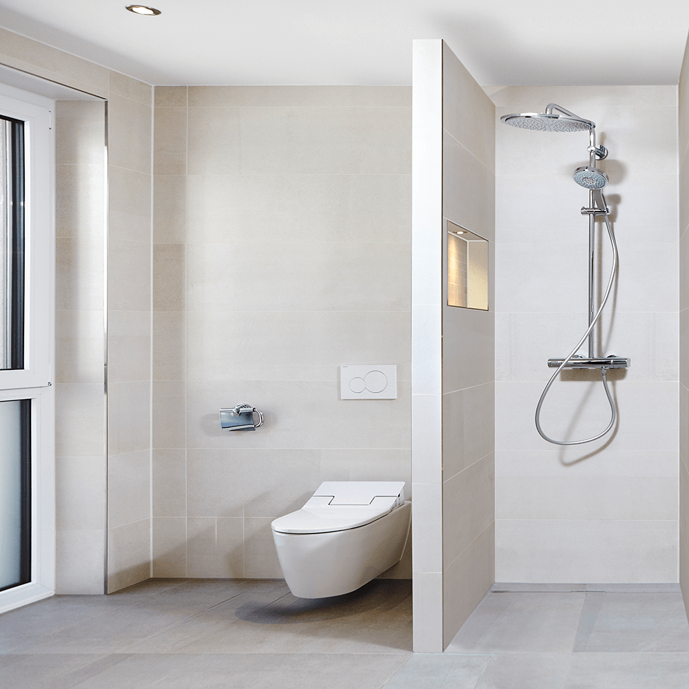 Wandelement als Duschwand - wahlweise mit Nische(n) Wandelement als Duschwand - wahlweise mit Nische(n)