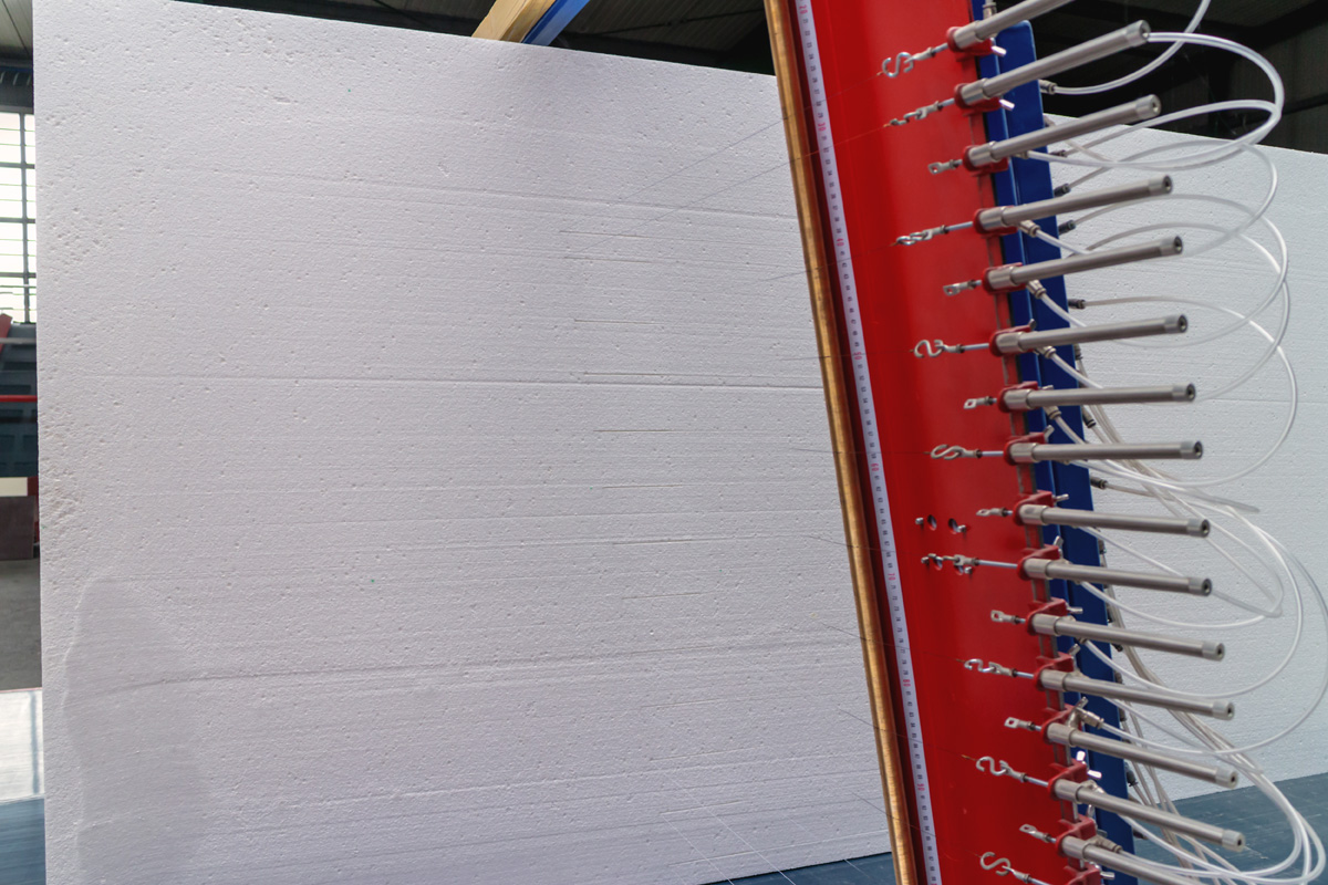 Découpe des corps de base des receveurs de douche Découpe des corps de base des receveurs de douche