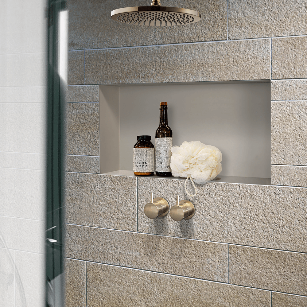 Wandnische aus Edelstahl: Schwarz / Weiß / farbig Wandnische aus Edelstahl: Schwarz / Weiß / farbig